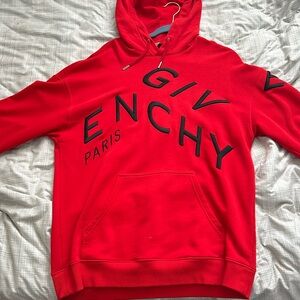 It is almost new hoodie, I just don’t want it anymore